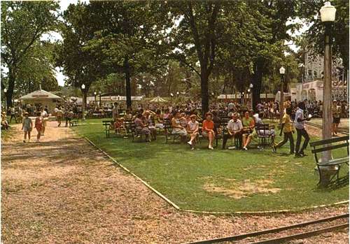 Riverview Lawn II